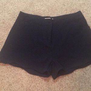 Blush Boutique | Navy Scalloped Edge Shorts